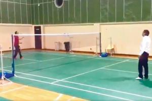 Saina Nehwal plays badminton with her dad in Paris