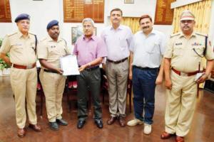 Mumbai: RPF constable rewarded for trapping African drug peddler