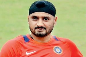 Harbhajan Singh faces former Windies pacer Tino Best's anger on Twitter
