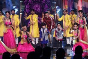 Bigg Boss 12 October 14 Update: Navratri celebrations in the house