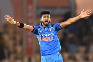 Indian pacer Khaleel Ahmed warned for Samuels send-off in 4th ODI