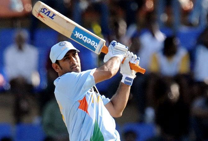dhoni