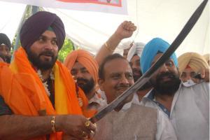 Navjot Singh Sidhu, Imran Khan and other sports stars in politics