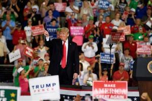 Donald Trump: There will be consequences for coming into US illegally
