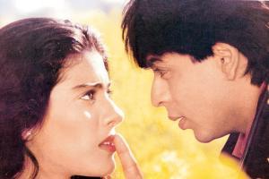 SRK thanks fans for their love as DDLJ clocks 23 years of its release
