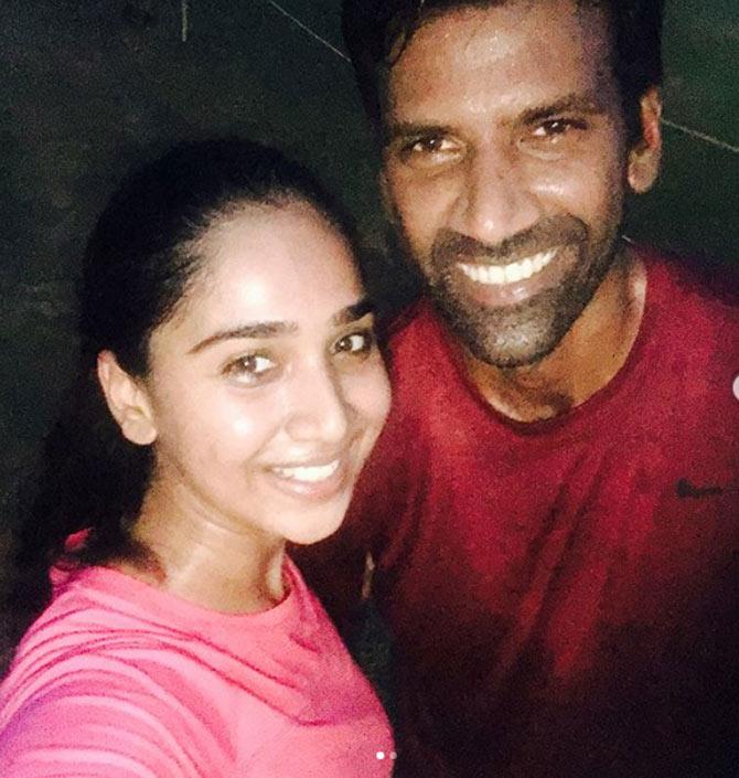 Lakshmipathy Balaji's wife Priya Thalur posted this image after participating in a marathon with her hubby, she said, '10km run after 4 months . Wanted to give up at so many moments, probably cursed myself to have set this target before the run. All I needed was a push and someone to tell me I can do it. Husband @balalee100 joined me after his run, kept me company (at my pace ) and kept telling me not to give up. Super glad I completed the run at a decent pace considering the long break. All you lovely people who are falling off the wagon, find that someone or something that keeps you motivated. Sometimes all we need is just that!! #1.04mins #goals #fitness #fitcouple #eversupportive #mysunshine #icanyoucan #runner #nevergiveup #bringmethebiriyani'