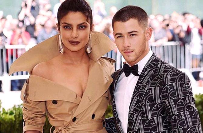 Well, many are still unaware of how Nick Jonas and Priyanka Chopra met. When the pair walked the MET Gala red carpet together in 2017, it grabbed a lot of eyeballs. A lot of them think that the cute couple met each other during the MET Gala, and ever since then, the news of Priyanka dating Nick started doing the rounds on the internet