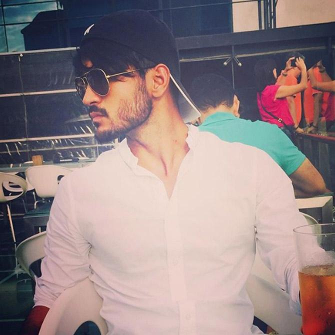 Manish Pandey is nicknamed as Chulbul Pandey (Salman Khan's name in the movie Dabangg) by his team-mates and friends. He is also called as Pandu by his closest friends.