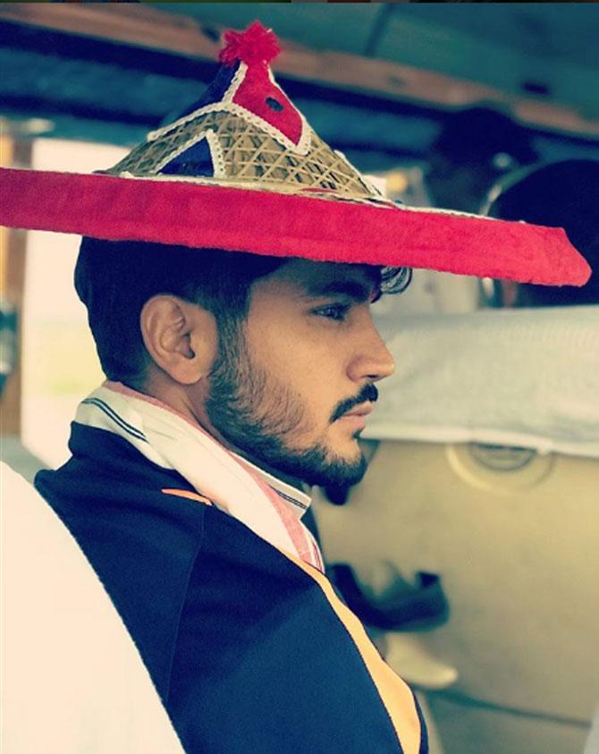 Manish Pandey was part of the victorious Indian cricket team, captained by Virat Kohli, during the U-19 World Cup in 2008. Manish Pandey shared this picture on his arrival at Guwahati for a cricket match, he captioned, 'This is how Guwahati welcomes their guests, beautiful weather beautiful place'