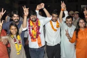 ABVP winners celebrate victory, NSUI alleges cheating