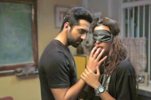 Naina Da Kya Kasoor from AndhaDhun concur the notion that Love is Blind