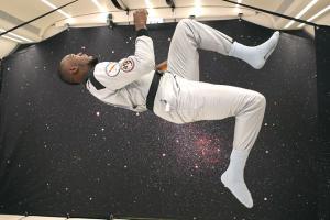 Usain Bolt enters space race in zero gravity sprint
