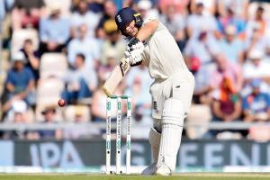 Jos Buttler's valiant 69 hands England a 233-run lead on Day 3