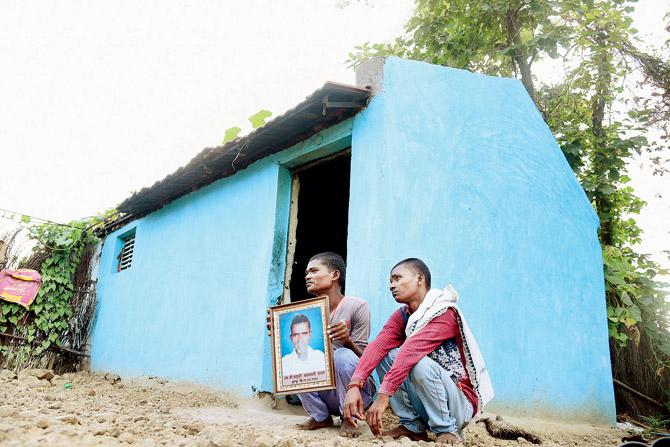 Pravin Waghuji Raut, 12, and Ganesh Waghuji Raut, 14, the sons of Waghuji Raut at their home in Vihirgaon. Waghuji had taken cattle to graze at 8 am on August 11. That evening when he didn’t return, locals launched a search and found his body a mere 200m from the village. T1 was spotted nearby. Pics/Shadab Khan