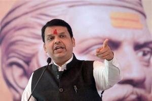 Opposition to Devendra Fadnavis: Reduce fuel prices in Maharashtra