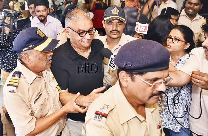 Peter Mukerjea being brought to the family court from Arthur Road jail. Pics/Pradip Dhivar