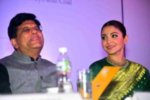 Piyush Goyal can't stop laughing as Anushka Sharma only looks on