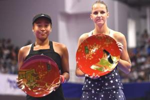 Pan Pacific Open: Pliskova pummels tearful Osaka to win Tokyo crown