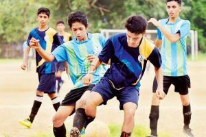 Greenlawns edge out Swami Vivekanand in penalties