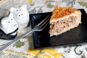 Mumbai food: This menu is tailor-made for pork addicts