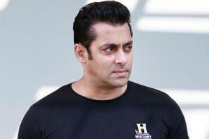 Mentally challenged girl escapes home to get married to Salman Khan!
