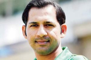 Pakistan captain Sarfraz miffed at India playing all matches in Dubai