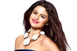 Selena Gomez would love to sing for Bollywood film