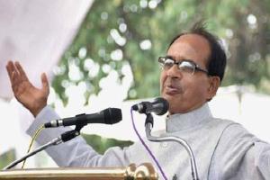 Stones hurled at MP CM Shivraj Singh Chouhan's vehicle in Sidhi, say police