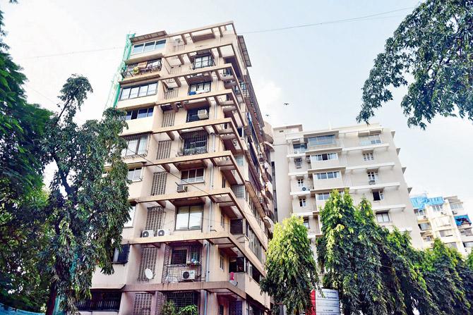 Siddharth Sanghavi never got home to Ridge Apartments at Malabar Hill on Sept 5. Pic/Bipin Kokate