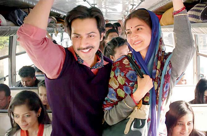 A still from Sui Dhaaga