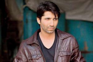 Sumit Kaul dubs for Hindi version of The Predator