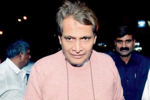 India to generate 100 GW solar energy by 2022: Suresh Prabhu