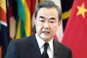 China, Pakistan pledge to complete CPEC as Wang Yi meets Imran Khan