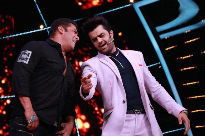 Maniesh Paul and Salman Khan