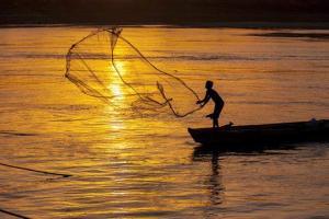 HC for CG word on keeping fishermen from crossing IMBL