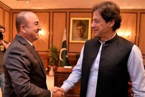 Imran Khan propped up by Pakistan Army, says VK Singh