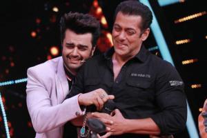 You cannot miss on the jugalbandi between Salman Khan and Maniesh Paul