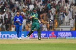 Shoaib Malik's 51* saves Pakistan from losing against Afghanistan