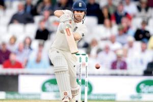 Ind vs Eng: Alastair Cook (46*) stands tall on Day 3 of his last Test