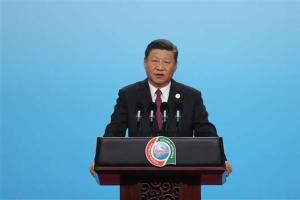  Xi Jinping offers 60 billion dollars Africa aid, says 'no strings attached'