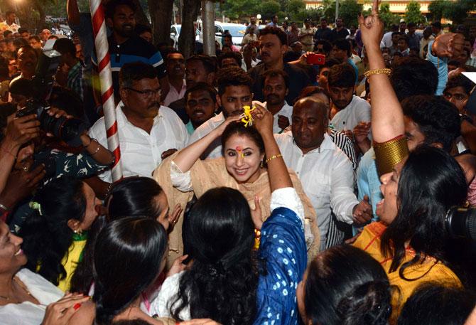 However, Bhartiya Janta Party (BJP) candidate from North Mumbai Gopal Shetty earlier said that his opponent Urmila Matondkar of Congress is a fine actress and he respects her, but the BJP will win with a higher margin of votes from Mumbai