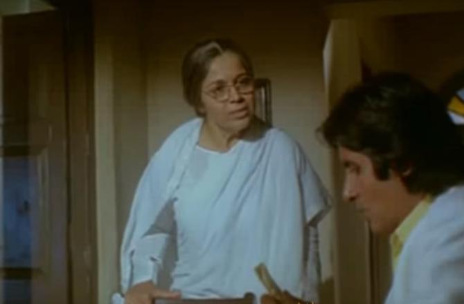 Rohini Hattangadi: Rohini Hattangadi played the mother, and even the grandmother, in quite a few films. In the 1988 film Shahenshah, Hattangadi played Amitabh Bachchan's mother and repeated the role in 1990 in Agneepath. The veteran actress also played a step-mom in the film Hero Hiralal and Rishi Kapoor's mother in Damini. But Hattangadi's stint as the mother was highly praised in Shahenshah and Agneepath as compared to the other movies.