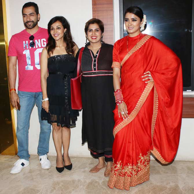 The film revolves around the notions of love, marriage and dealing with infidelity.
In picture: Sudhanshu Pandey, Flora Saini, Richa Sony and Lakshmi Iyer at the special screening of their film Seasoned with Love.