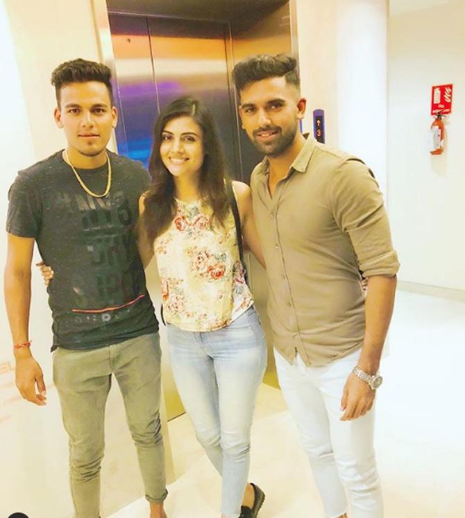 On his sister Malti's birthday, Deepak Chahar posted this picture and captioned, 
