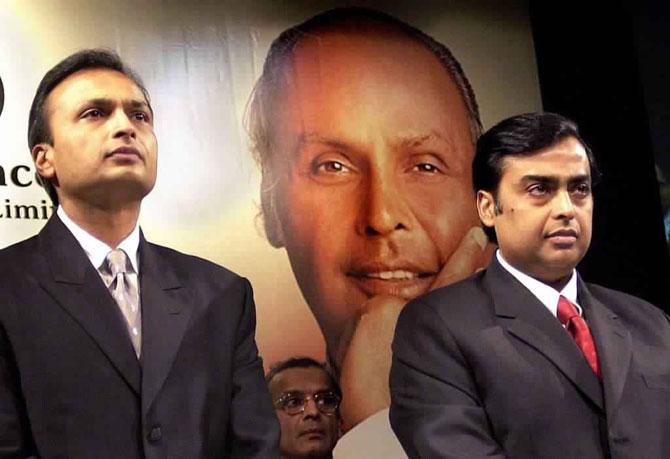In his youth, Mukesh Ambani played sports like football and hockey and also enjoyed travelling to villages. His father Dhirubhai Ambani wanted all-round development for him and not just good grades at school
In picture: Mukesh Ambani with brother Anil Ambani