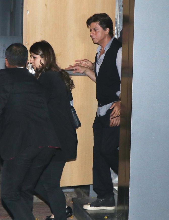 Critics Choice Awards 2019 took place at a popular auditorium in Bandra, Mumbai, and the ceremony was attended by who's who of Bollywood. Shah Rukh Khan, the king of Bollywood also attended the award function. All pictures/Yogen Shah