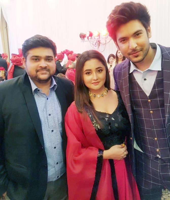 Kshitij Baldota, Rashami Desai and Shivin Narang at Ssharad Malhotra and Ripci Bhatia's wedding ceremony.