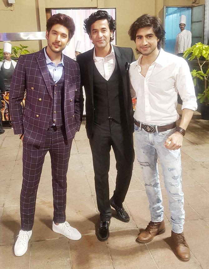 Shivin Narang, Shashank Vyas, Harshad Chopda clicked together at Ssharad Malhotra and Ripci Bhatia's wedding.