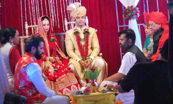 The guest list of Ssharad Malhotra and Ripci Bhatia's wedding ceremony in the evening comprised of celebrities such as Zain Imam, Shashank Vyas, Rishina Kandhari, Shivin Narang, Rashami Desai, Mrunal Jain with wife Sweety, Harshad Chopra, producer Rajan Shahi, producer Rashami Sharma and Pawan Kumar, filmmaker Aneeta Patel, Anushka Ghorpade, Kshitij Baldota, Eijaz Khan, actress and anchor Charul Malik, among others.
