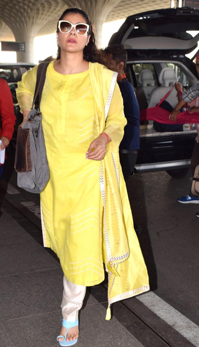 Kajol was also spotted at the Mumbai airport. Kajol was a ray of sunshine in her traditional attire as she arrived at the airport.